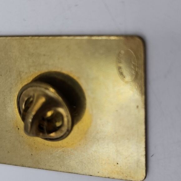 Vintage CBS Sports 1996 NCAA Final Four Button Pin Meadowlands Basketball - Picture 5 of 12